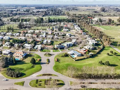 Lote en venta Barrio Los Robles Haras Santa Maria