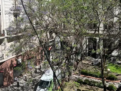 Oficina en Alquiler al Norte