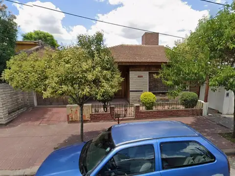 Casa en venta - 2 Dormitorios 1 Baño - Mercedes