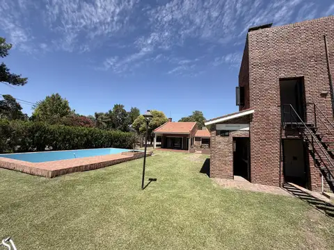 Casa en Venta en Funes, USD 275.000