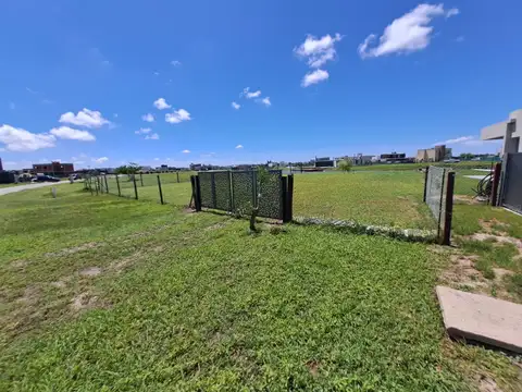 Venta Lote a la laguna en Sebastian Gaboto