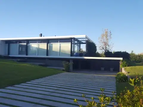 Casa en Venta en Estancias Del Pilar, USD 590.000