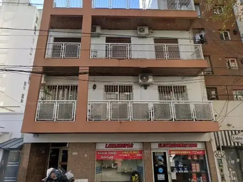 EXCELENTE DEPARTAMENTO DE 2 AMBIENTES EN PB!