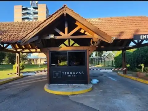 Sullivan 300, Piso 6