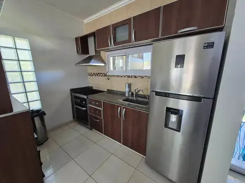 VENTA-CASA LAGUNA AZUL-EZEIZA-APTO CREDITO