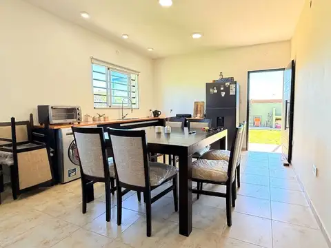 609 e/ 153 arana la plata 100