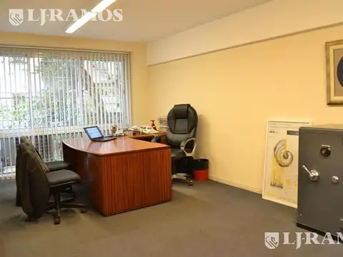 Oficina en Venta al Norte