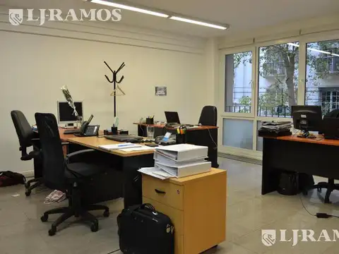 Oficina en Venta 71 años