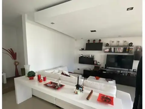 Casa Monoambiente con 3 baños