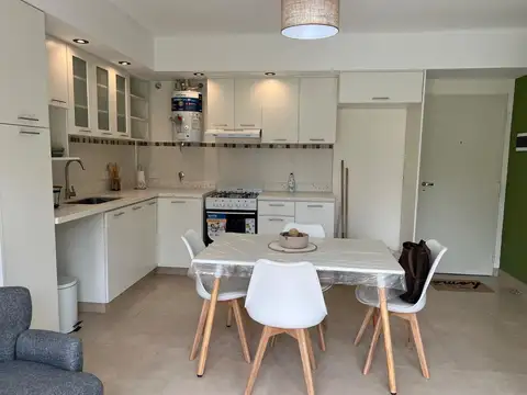 Departamento centro de PILAR pb jardín cochera a estrenar