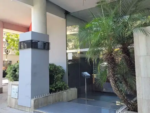 SEMIPISO RECICLADO TOTALMENTE HACE 2 AÑOS