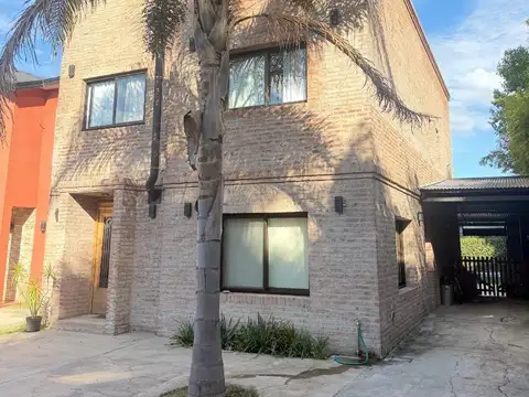 CASA EN VENTA BARRIO LAS CORTADERAS