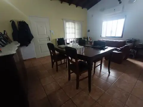 Casa en Venta en Ituzaingo, USD 165.000