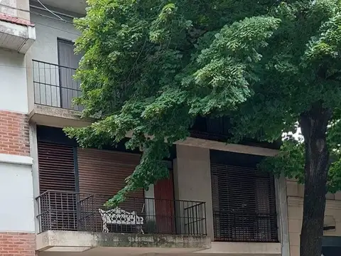 Calle 11 Nro 1234 entre 57 y 58