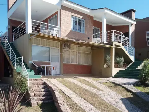 Complejo de Cabañas en venta - 8 Cabañas - Cocheras - 1.311Mts2 - Villa Carlos Paz, Córdoba