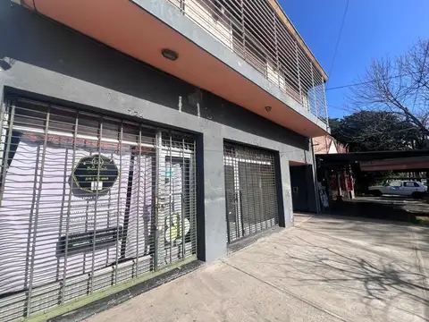 Nuestras Malvinas  al 700