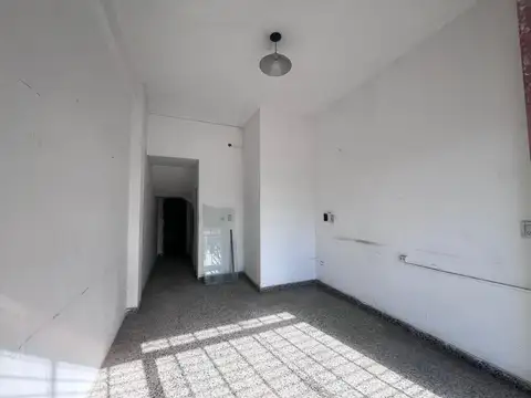 Nuestras Malvinas  al 700