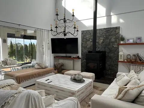 Casa en Venta de 4 dormitorios