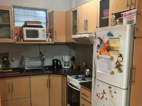 Depto Tipo Casa 5 ambientes con 2 baños