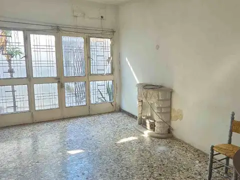 Casa en Venta en Chilavert, USD 77.000