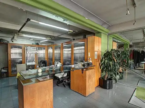 Local en Venta 50 años