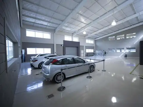 Galpon en Venta en Loma Verde, USD 5.500.000