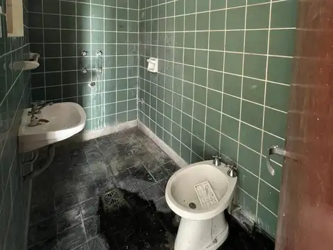 VENTA Departamento 2 Dormitorios, Centro de Los Hornos