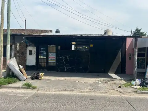 ALQUILER-2 GALPONES-UNO AL FTE Y UNO AL FDO-JOSÉ C PAZ (MUÑOZ Y 197)