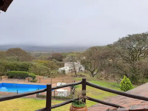 Increiba casa venta 5 dorm c/pileta calle Pioneros el Tipal