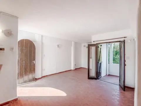 Depto Tipo Casa en Venta 46 años