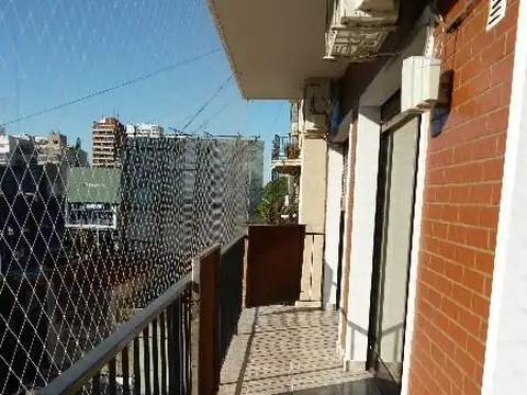 VENTA DEPARTAMENTO DE 3 AMBIENTES FRENTE en juramento 2488 A/PROF O VIVIENDA EN BELGRANO