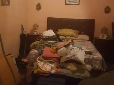 Depto Tipo Casa en Venta 50 años