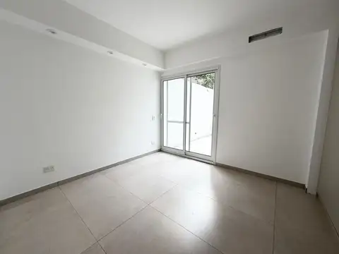 VENTA PH 2 AMBIENTES CON QUINCHO PROPIO COLEGIALES