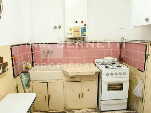 Depto Tipo Casa en Venta 50 años