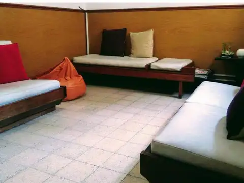 Departamento en Venta de 6 dormitorios