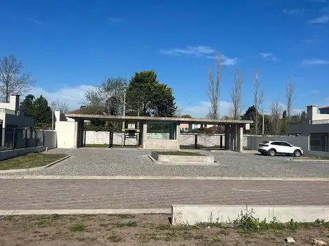 Monoambiente 1er piso. Chic village 100