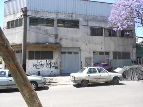 Galpon en Alquiler en Villa Maipu, USD 1