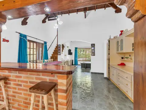 Country Club Banco Provincia - Moreno 1200