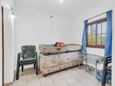 Country Club Banco Provincia - Moreno 1200