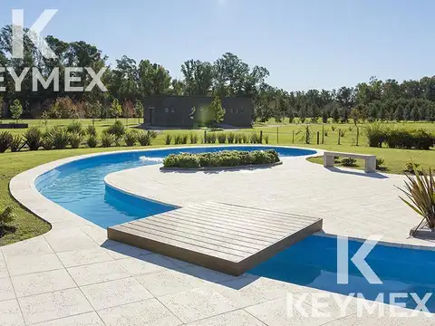 Terreno en Venta de 2544,0 m2