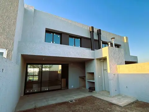 VENTA DUPLEX SOLARES DE MANANTIALES CONSTRUCCION