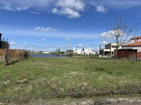 Terreno en Venta en Santa Isabel, USD 76.000