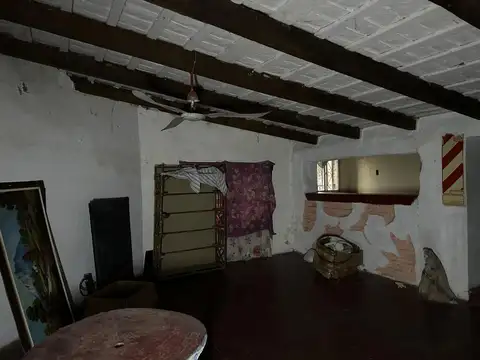 Local en Venta 40 años