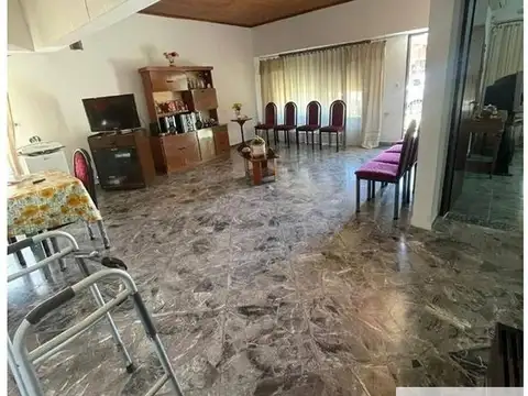 Casa en venta de 3 dormitorios c/ cochera en Bella Vista