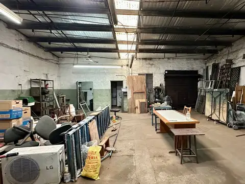 Galpón en venta en Martinez