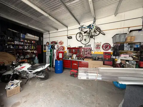 Galpon en Alquiler en Monte Castro, USD 3.500