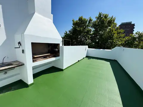 Departamento - Dos ambientes con cochera, baulera y terraza propia! PILETA/SUM/PARRILLA!