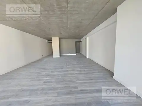 Oficina en VENTA en DOME Business Plaza Lista para Ingresar 