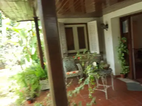 Casa en Venta con 1 cochera