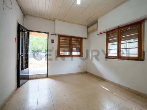 CASA EN VENTA  3 DORMITORIOS , LOS HORNOS